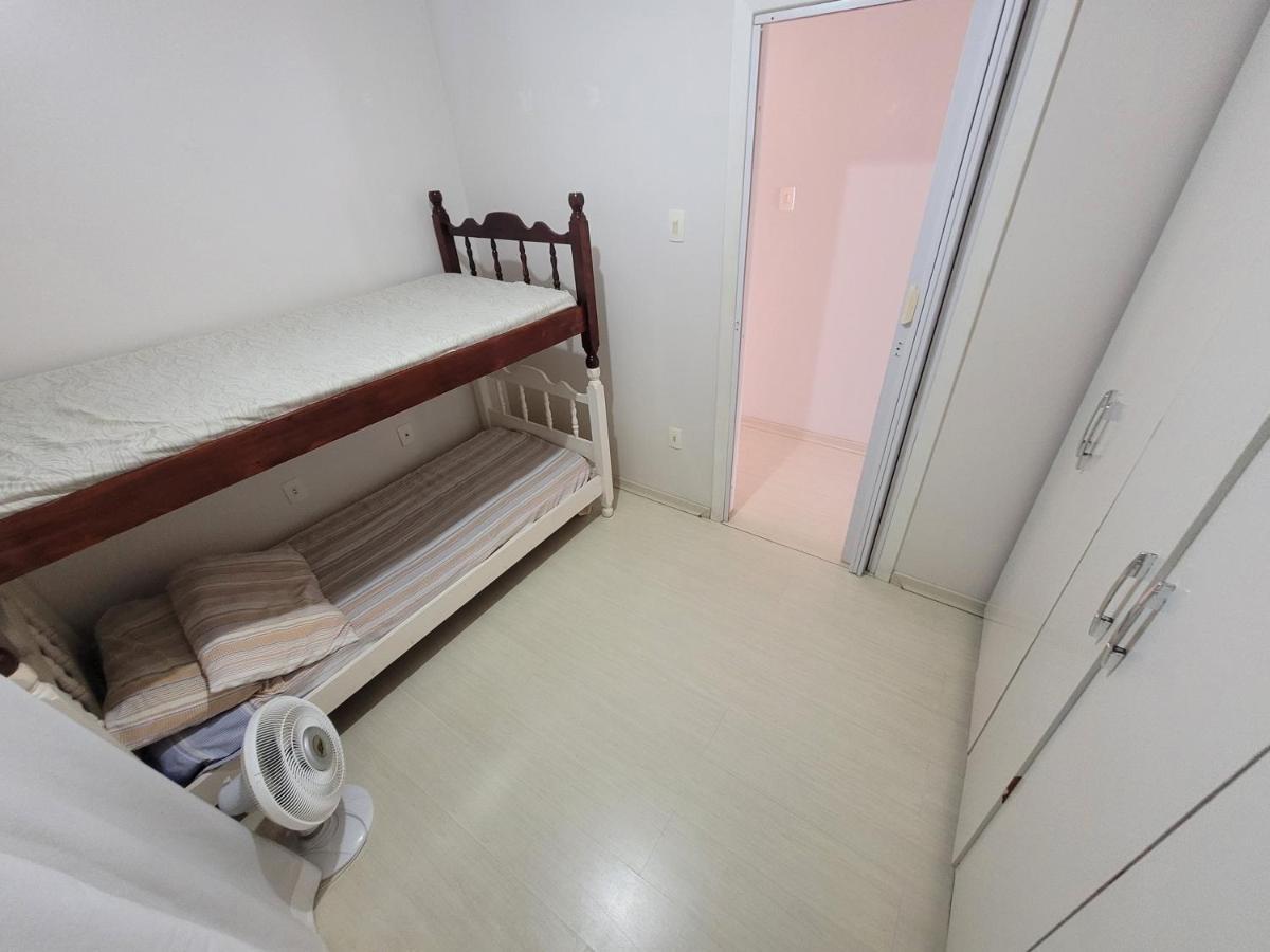 - Apto-centro - 2 Quartos